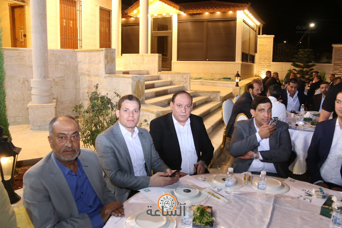 Madar Al-Saa Images 0.3819625613437546