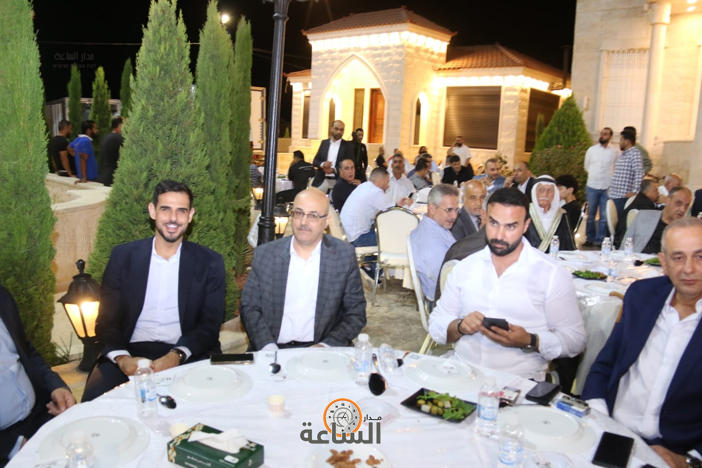 Madar Al-Saa Images 0.5498423640356312