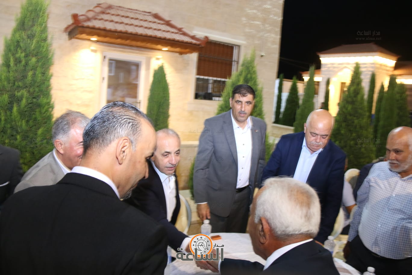 Madar Al-Saa Images 0.17023854277782302