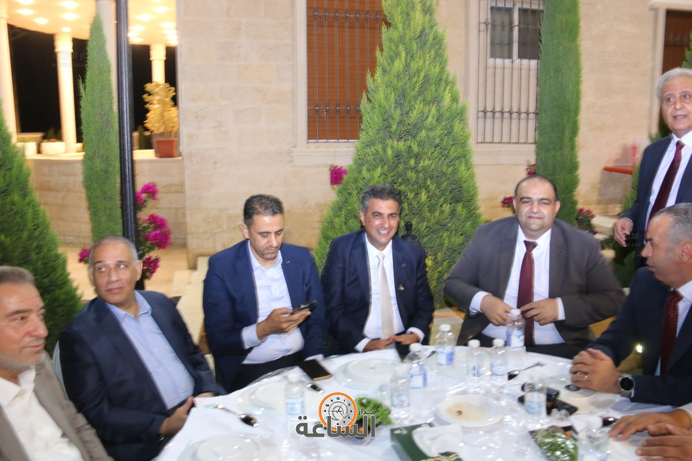 Madar Al-Saa Images 0.5893693366692577