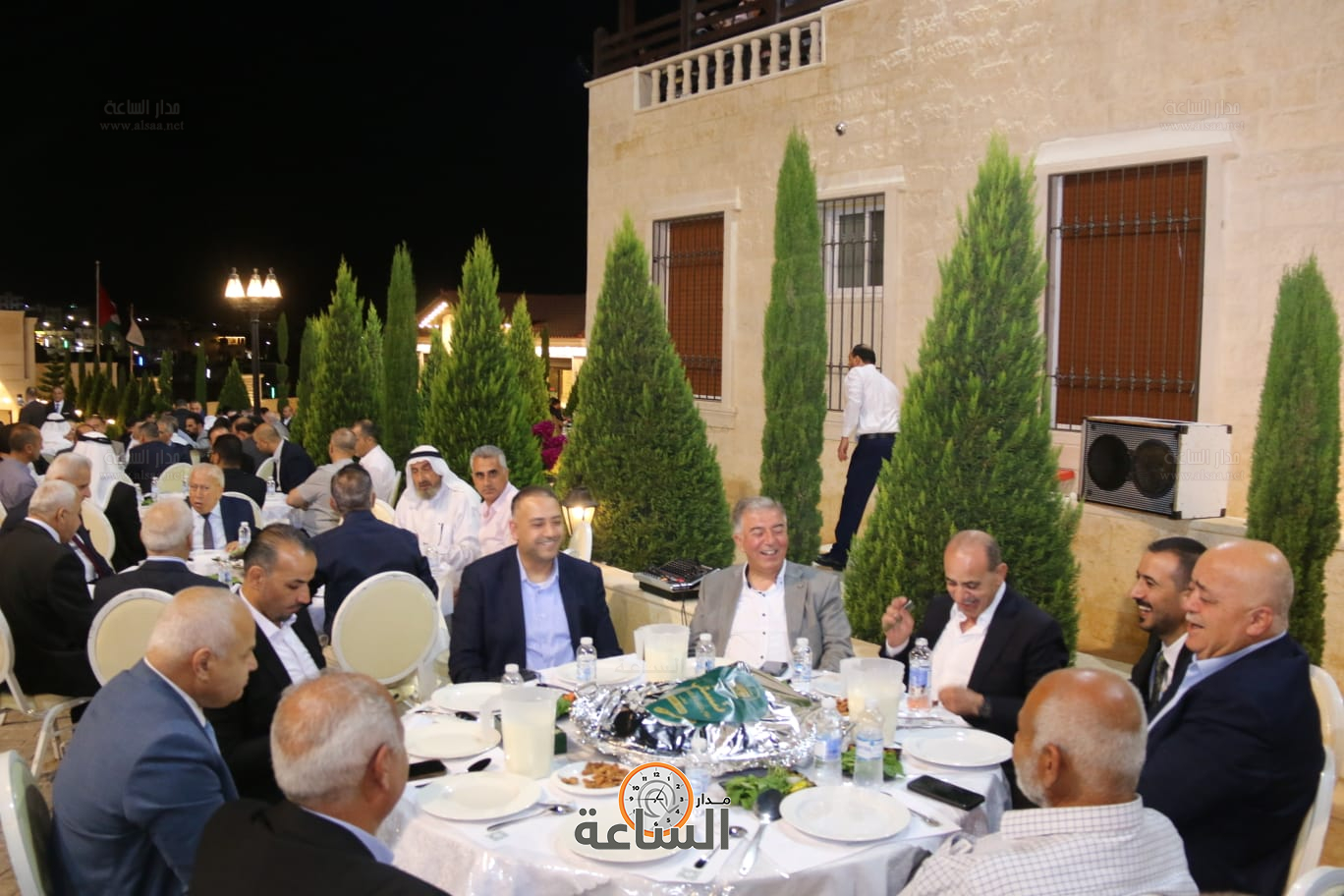 Madar Al-Saa Images 0.69708168914025