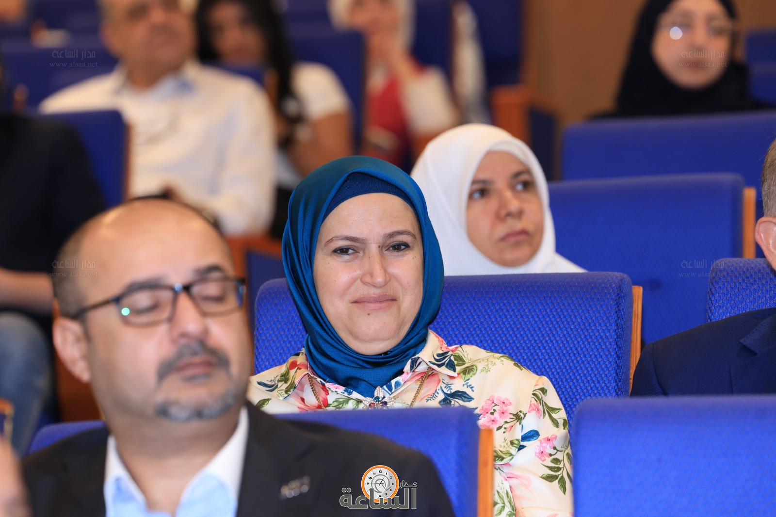 Madar Al-Saa Images 0.046244391347124325