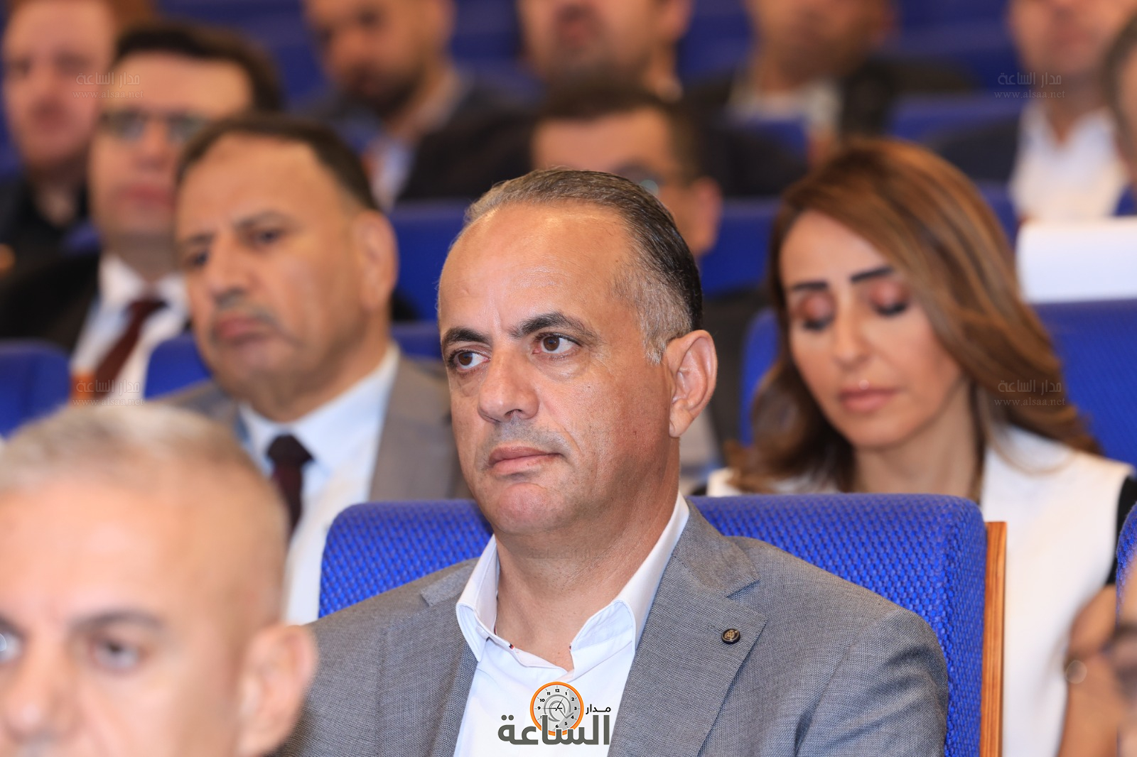 Madar Al-Saa Images 0.2354962360685019