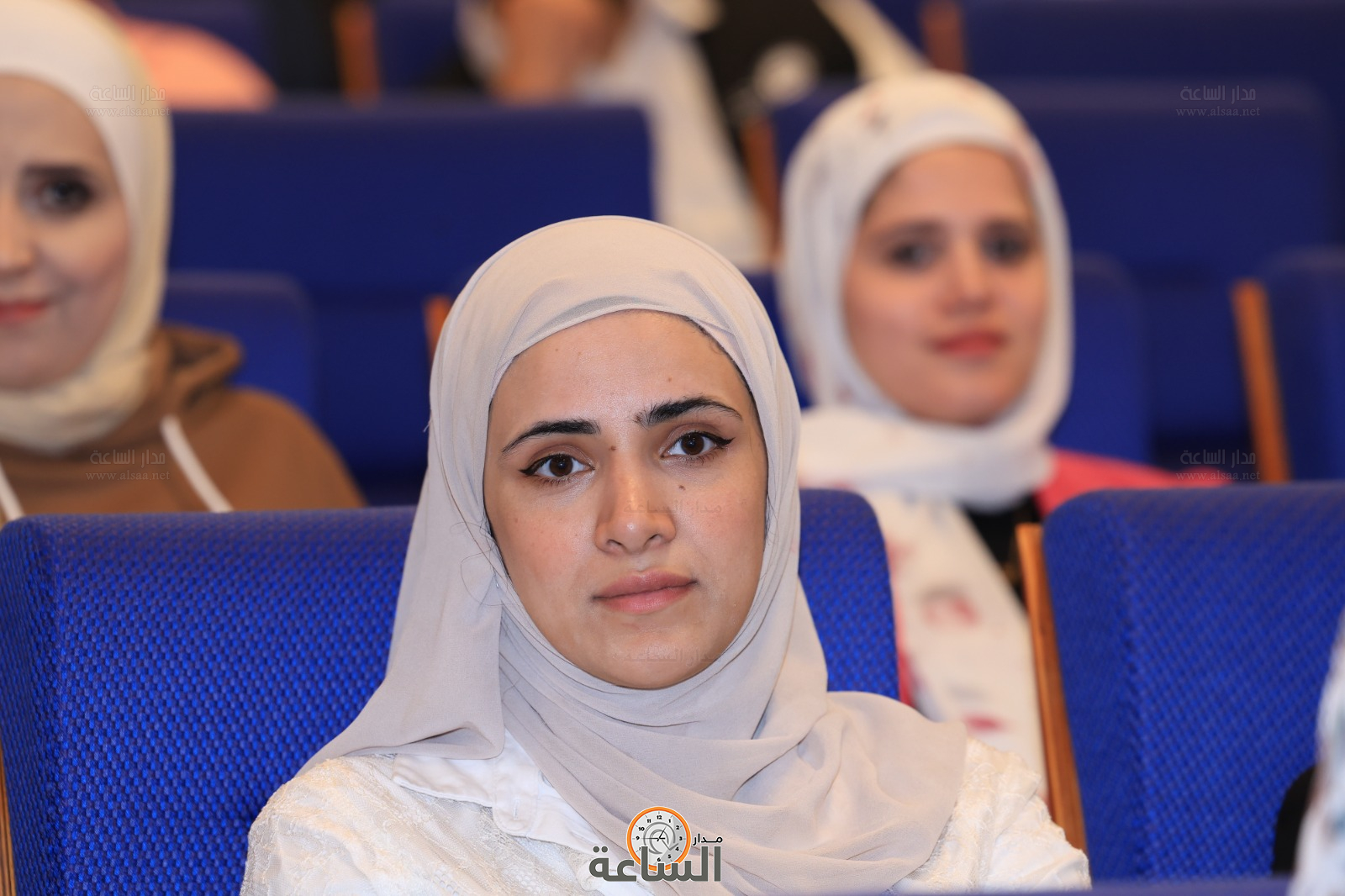 Madar Al-Saa Images 0.427569706431727