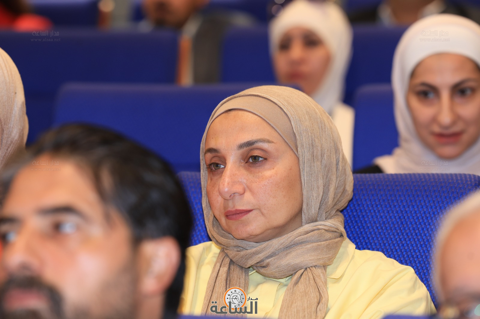 Madar Al-Saa Images 0.6330340328273697