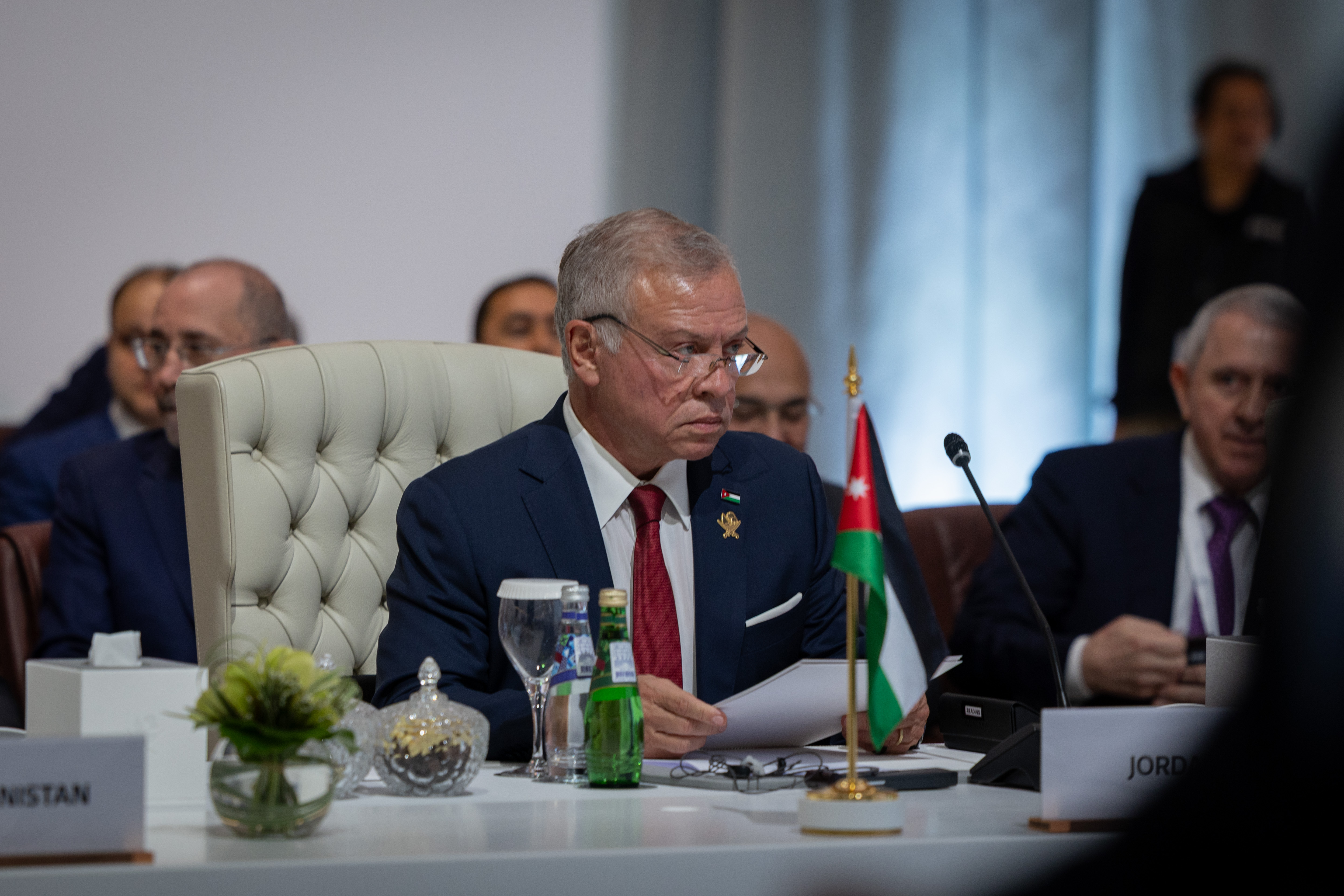 Madar Al-Saa Images 0.08476320362444445