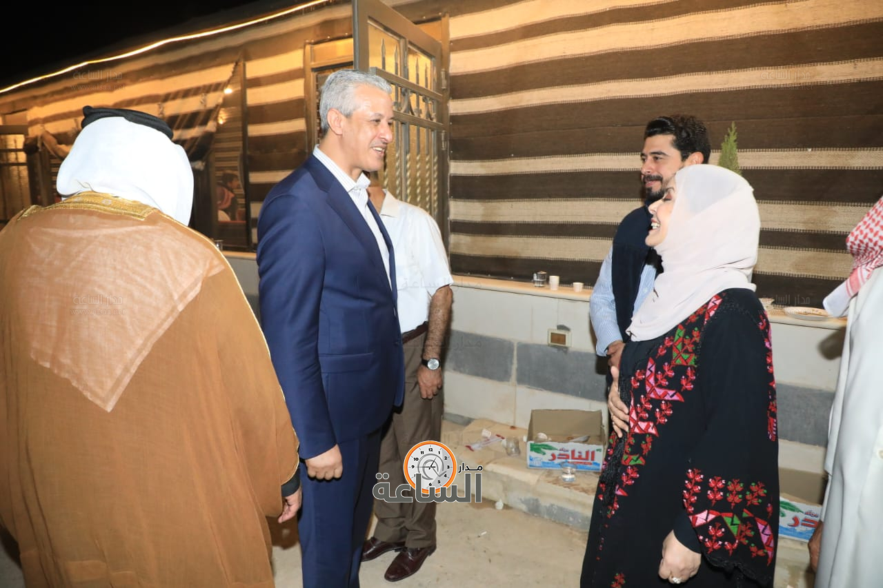 Madar Al-Saa Images 0.3048750993682685