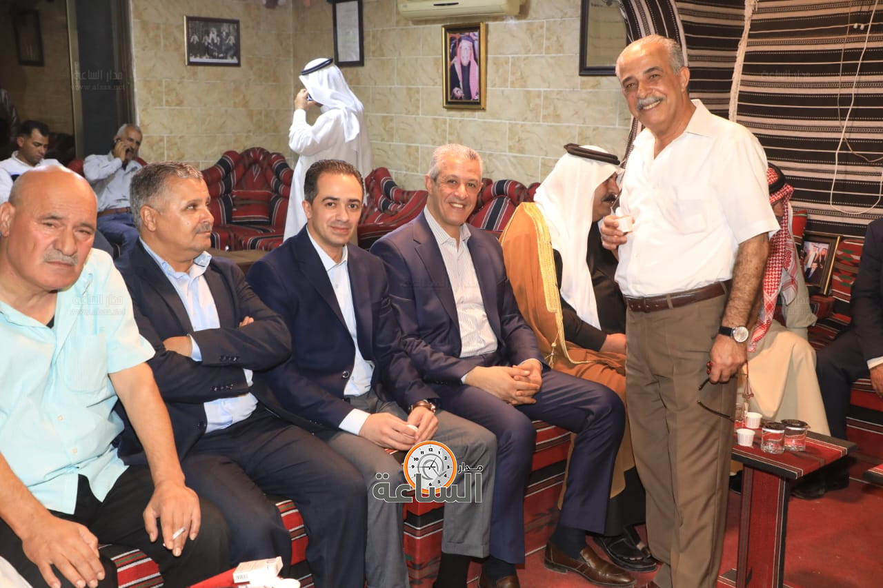 Madar Al-Saa Images 0.9897254619414808