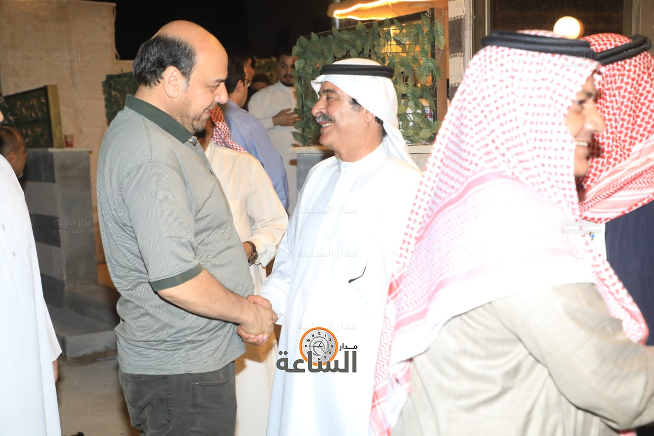 Madar Al-Saa Images 0.22453458561723239