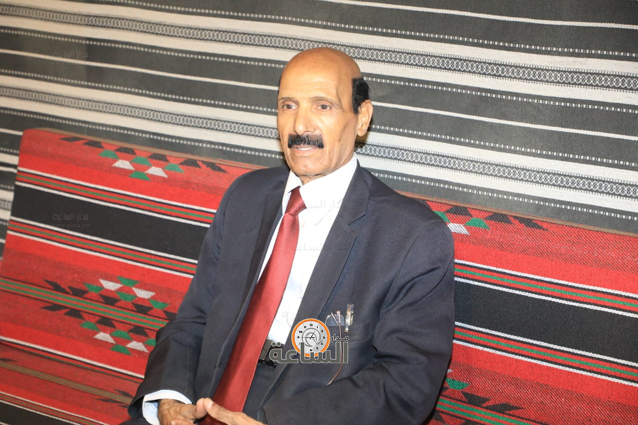 Madar Al-Saa Images 0.19463353931838245