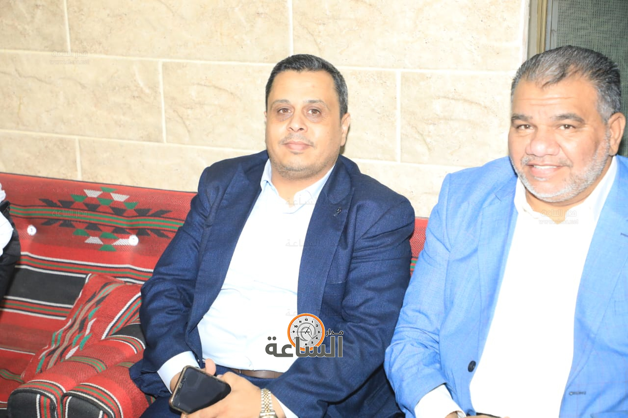 Madar Al-Saa Images 0.17240410199331135