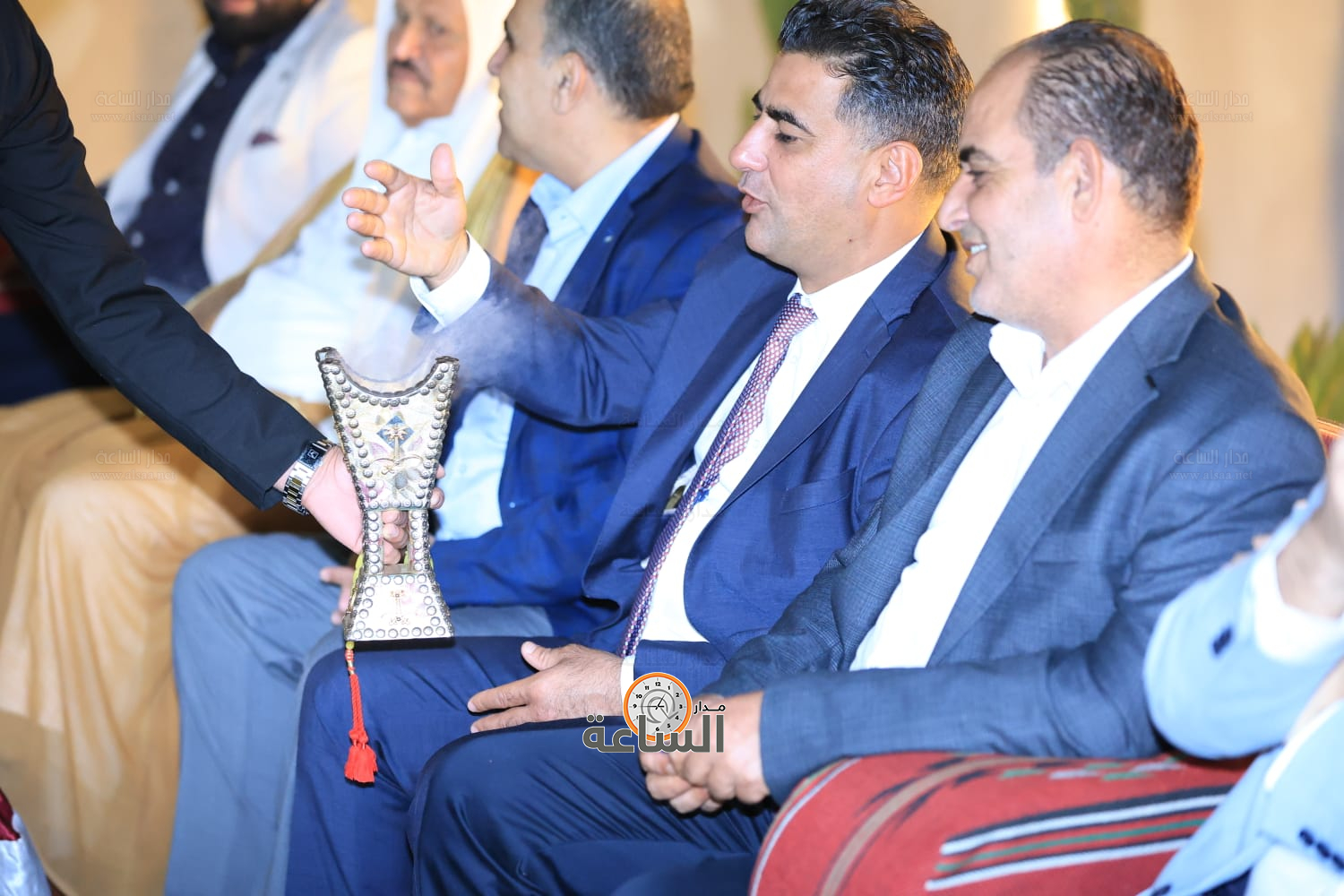 Madar Al-Saa Images 0.8395355274289507