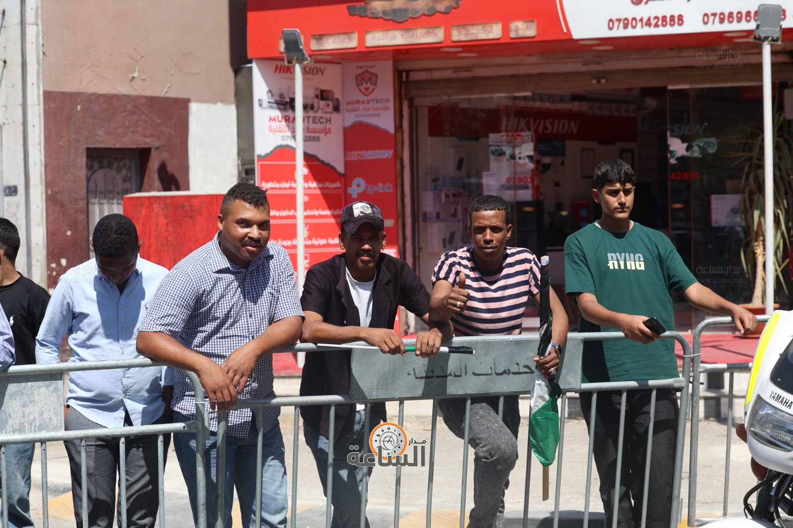 Madar Al-Saa Images 0.9431629666113929