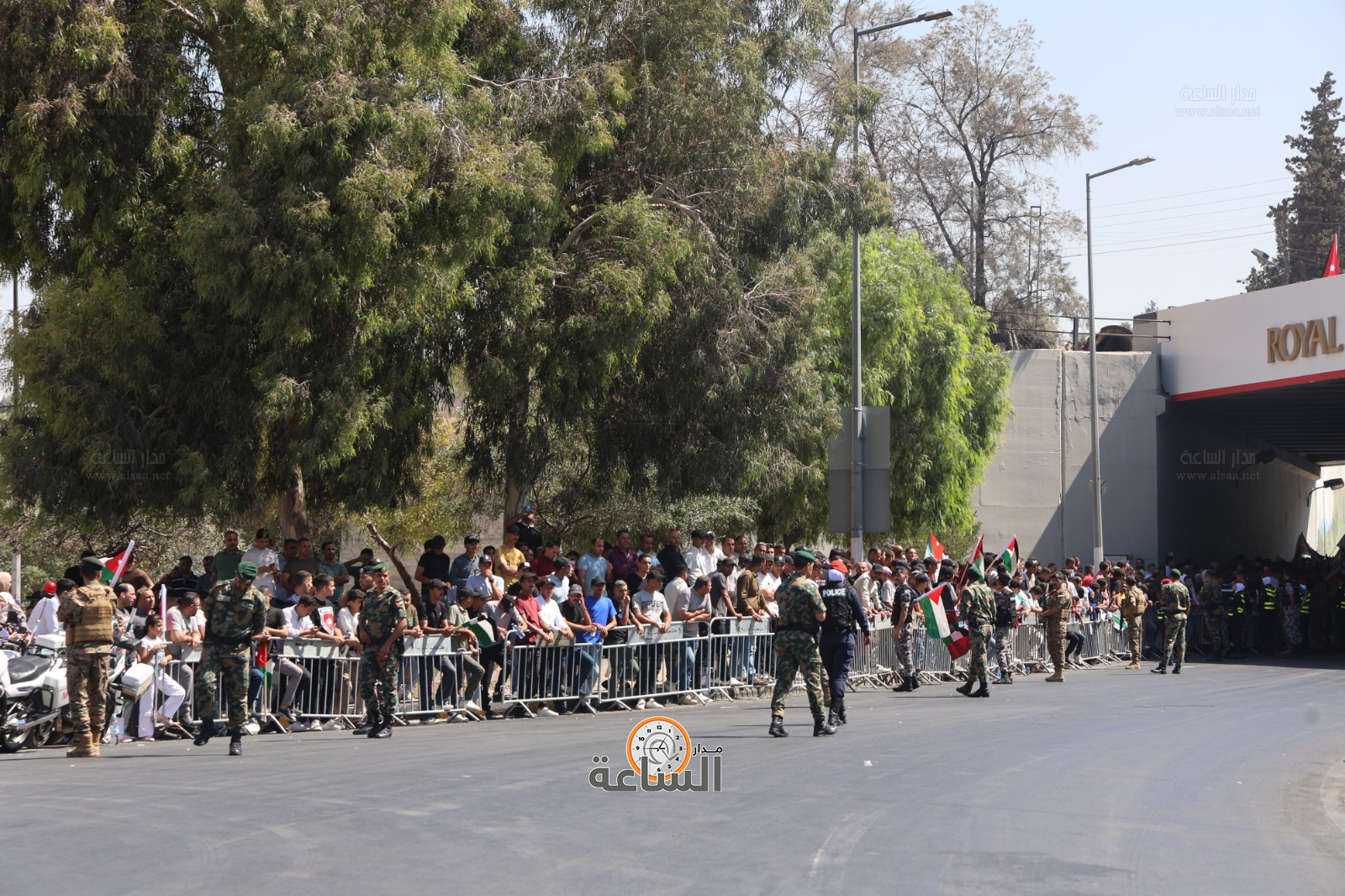 Madar Al-Saa Images 0.5936131965442973