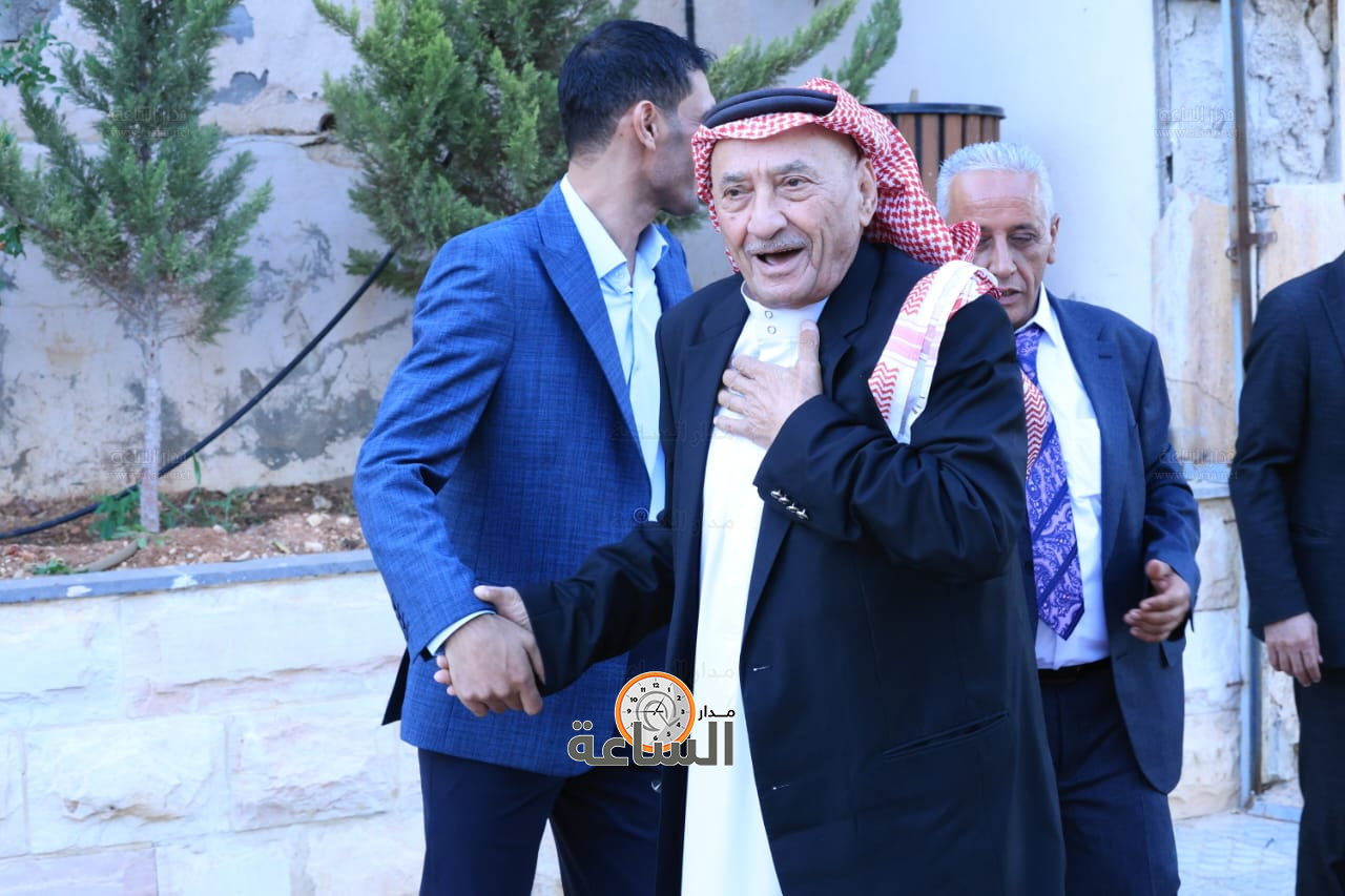 Madar Al-Saa Images 0.06344076575425062