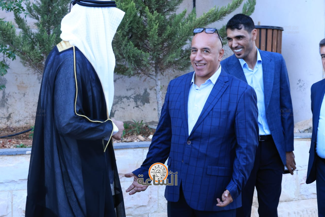 Madar Al-Saa Images 0.15544318606554697