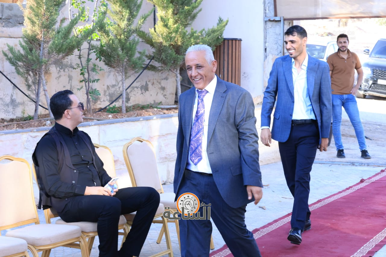 Madar Al-Saa Images 0.5125854488093932