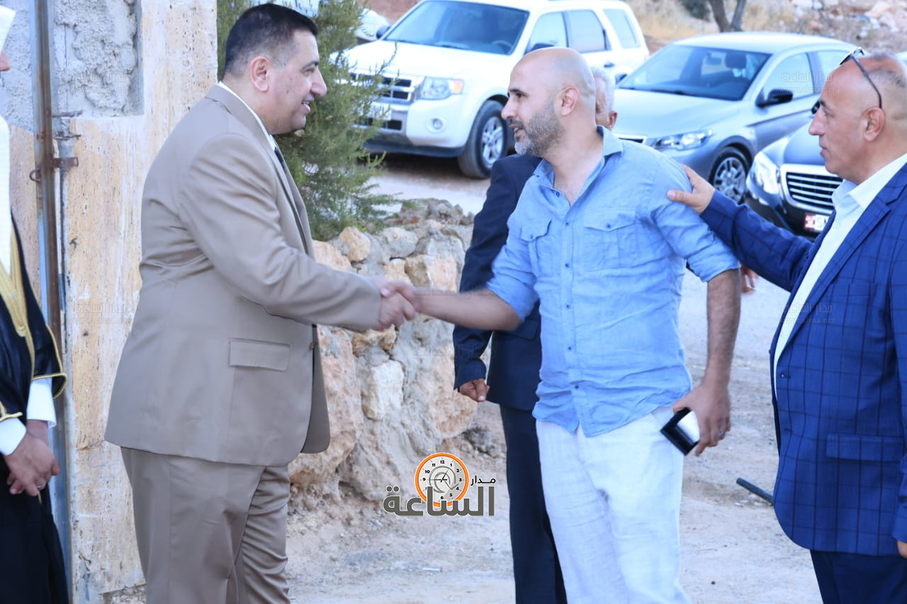 Madar Al-Saa Images 0.5228242838782419