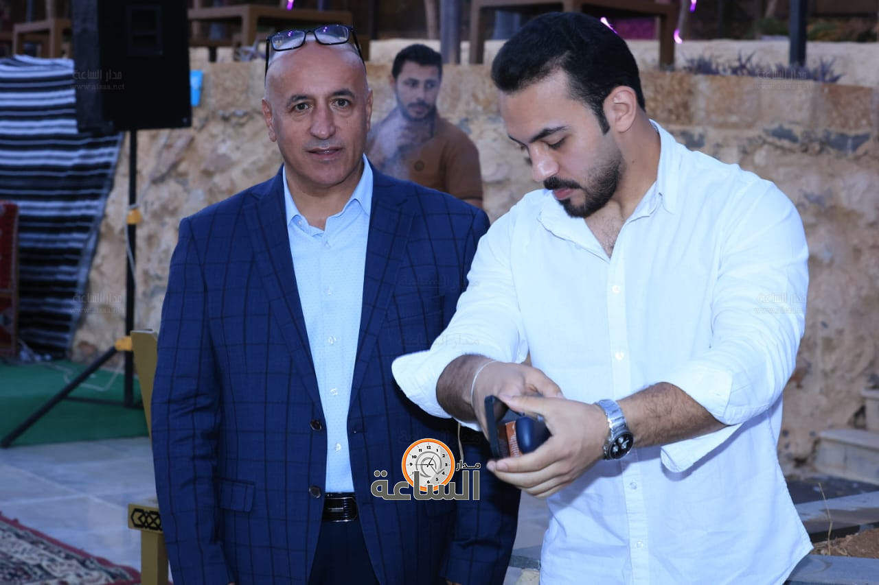 Madar Al-Saa Images 0.24398100464375128