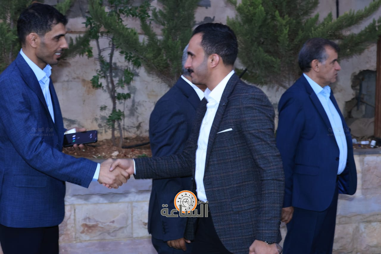 Madar Al-Saa Images 0.2673043393237542