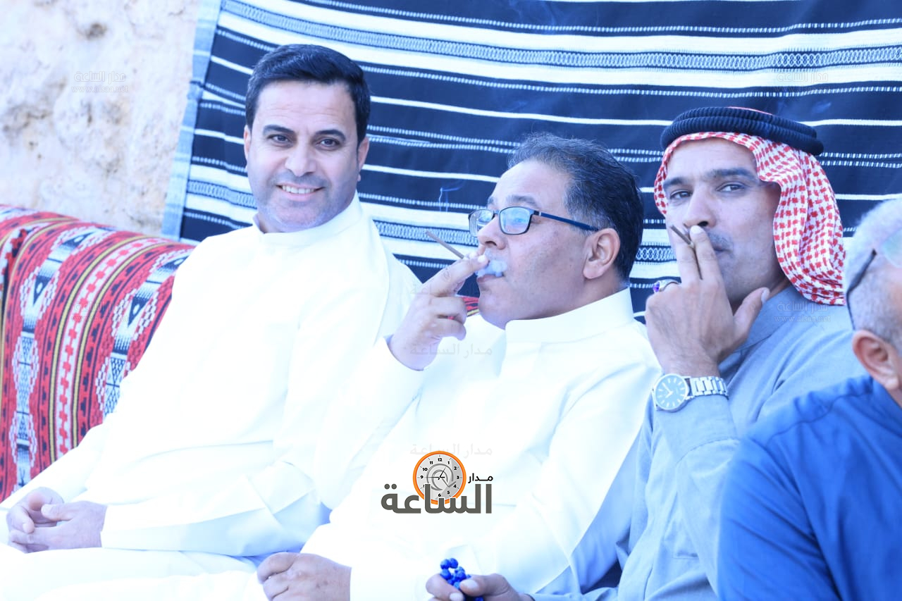 Madar Al-Saa Images 0.8108859497198633