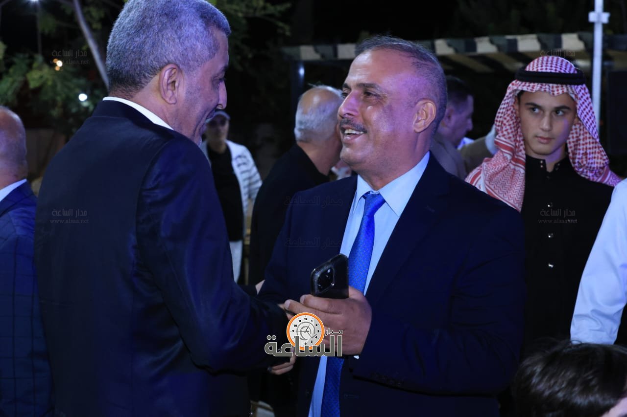 Madar Al-Saa Images 0.43319343814641853