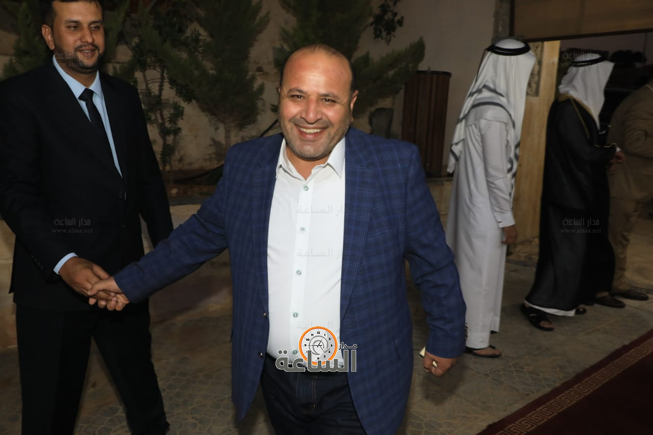 Madar Al-Saa Images 0.8163389470256432