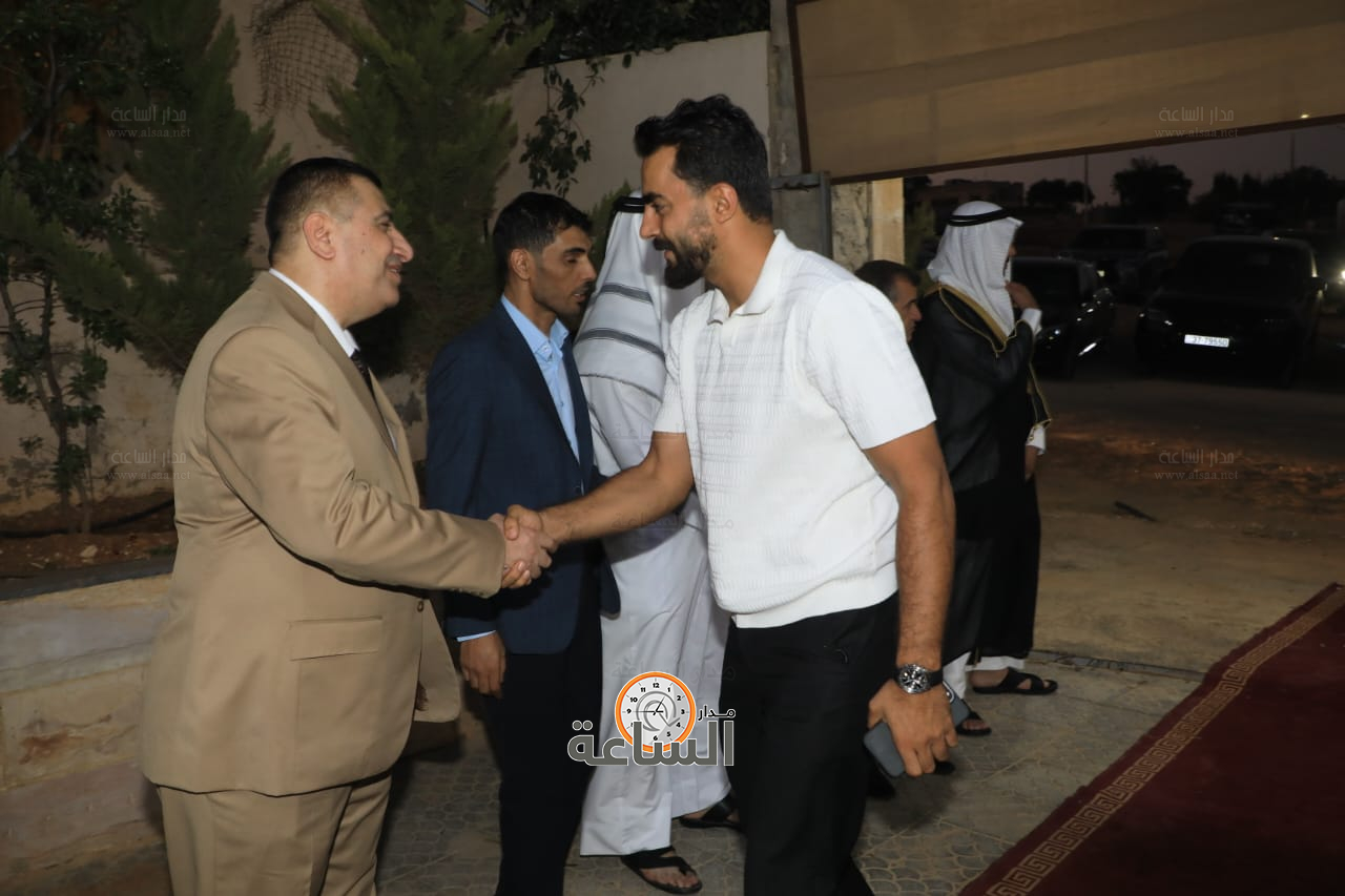 Madar Al-Saa Images 0.38671634685871836