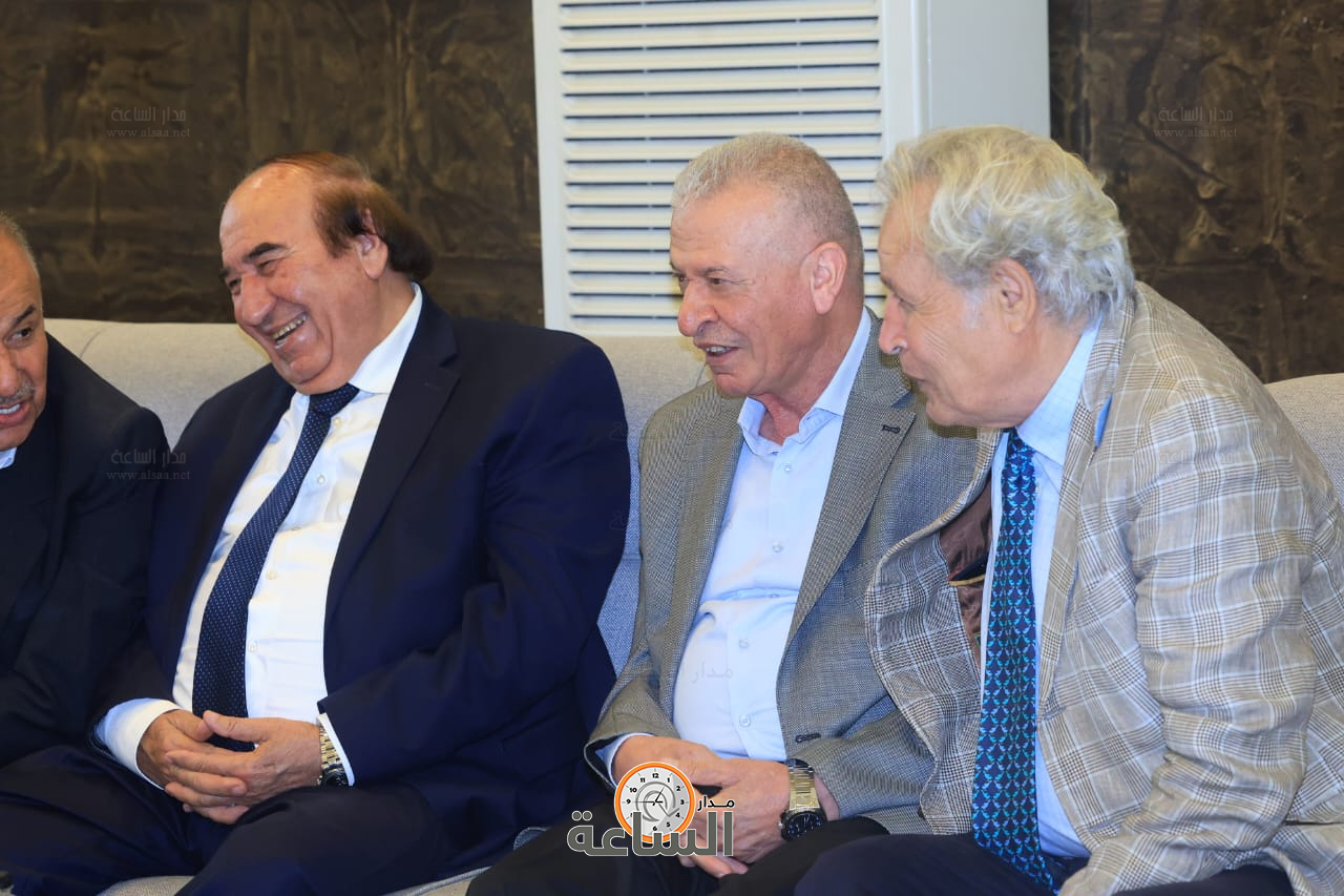 Madar Al-Saa Images 0.9730196776304937