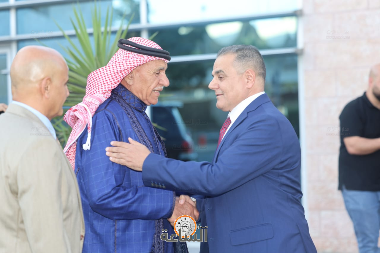 Madar Al-Saa Images 0.08952249252963951