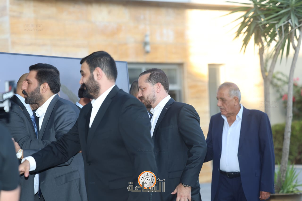 Madar Al-Saa Images 0.3823608557069027