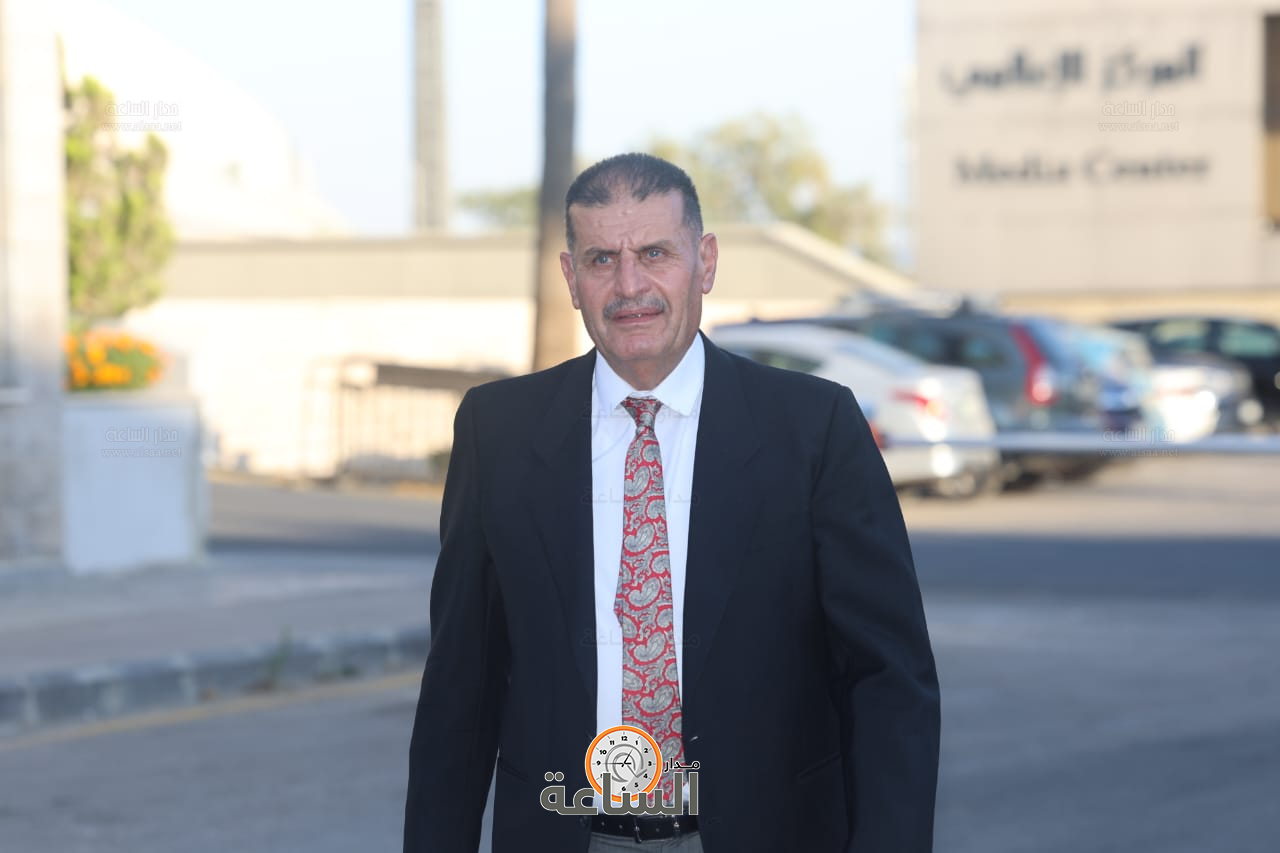 Madar Al-Saa Images 0.4500572142778021