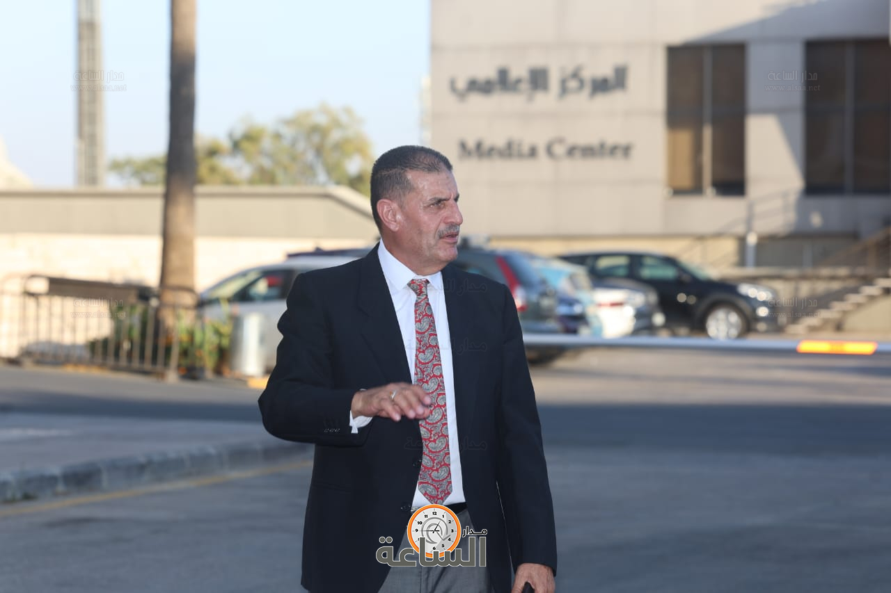 Madar Al-Saa Images 0.6977382223174092