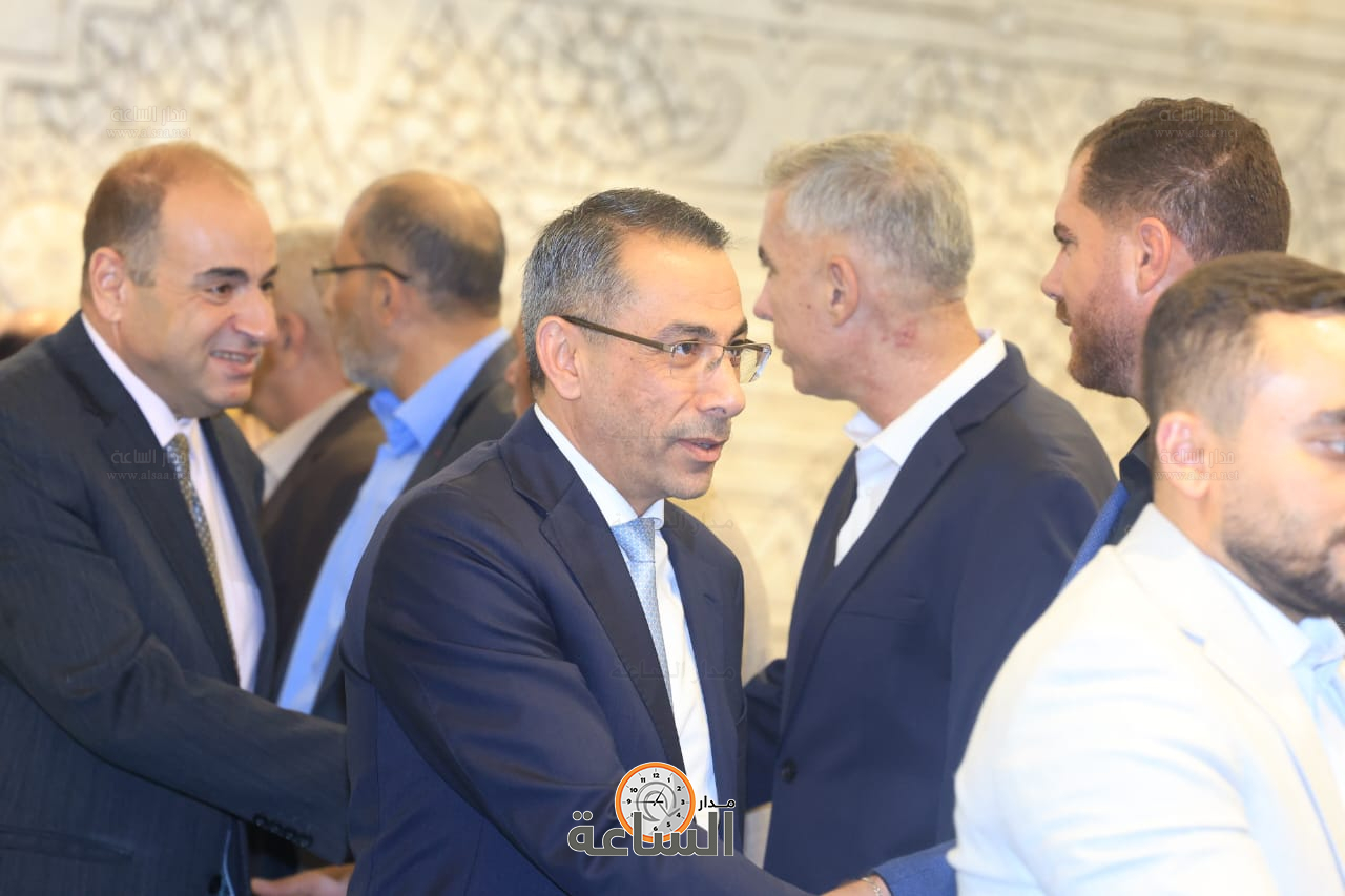 Madar Al-Saa Images 0.8206234955872151