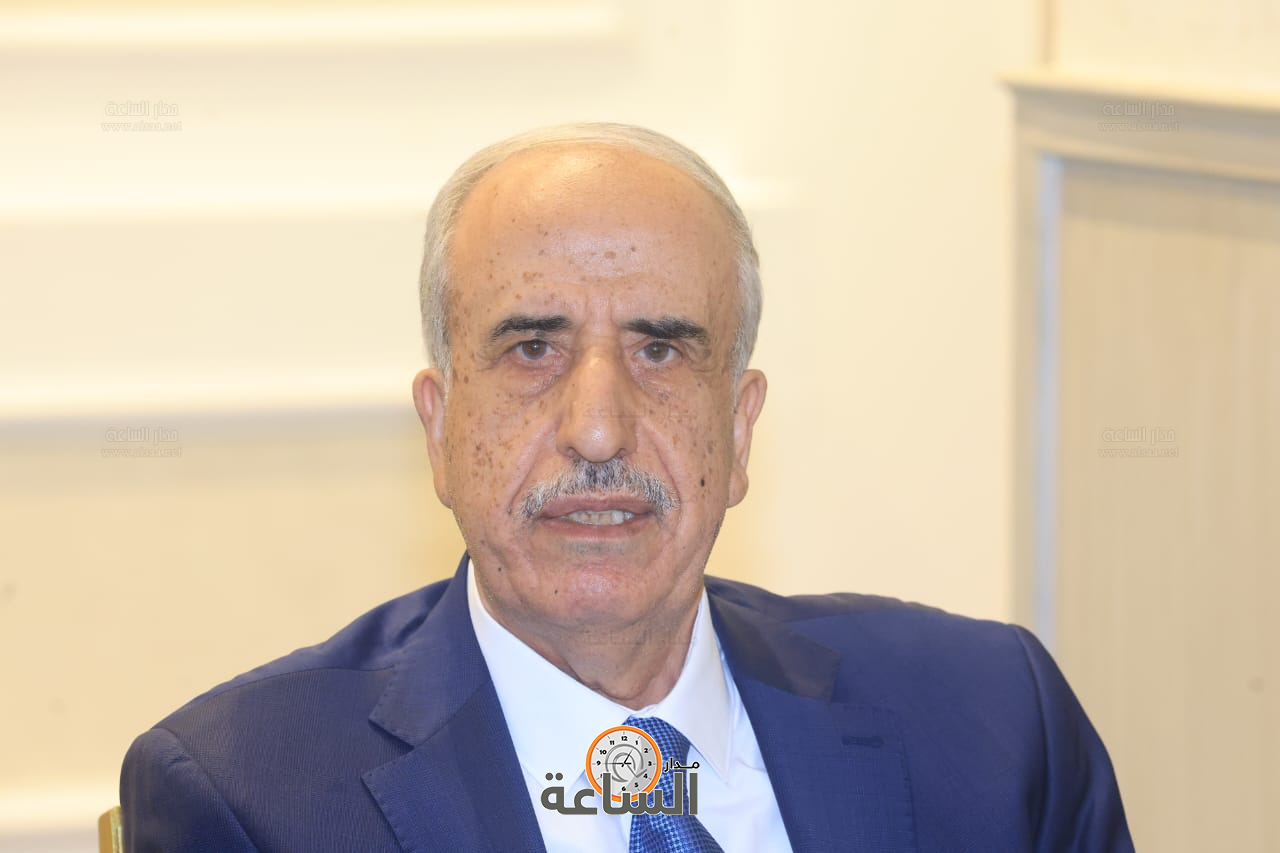 Madar Al-Saa Images 0.15190663900620238