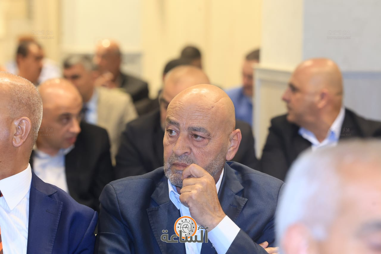 Madar Al-Saa Images 0.036833913486272296