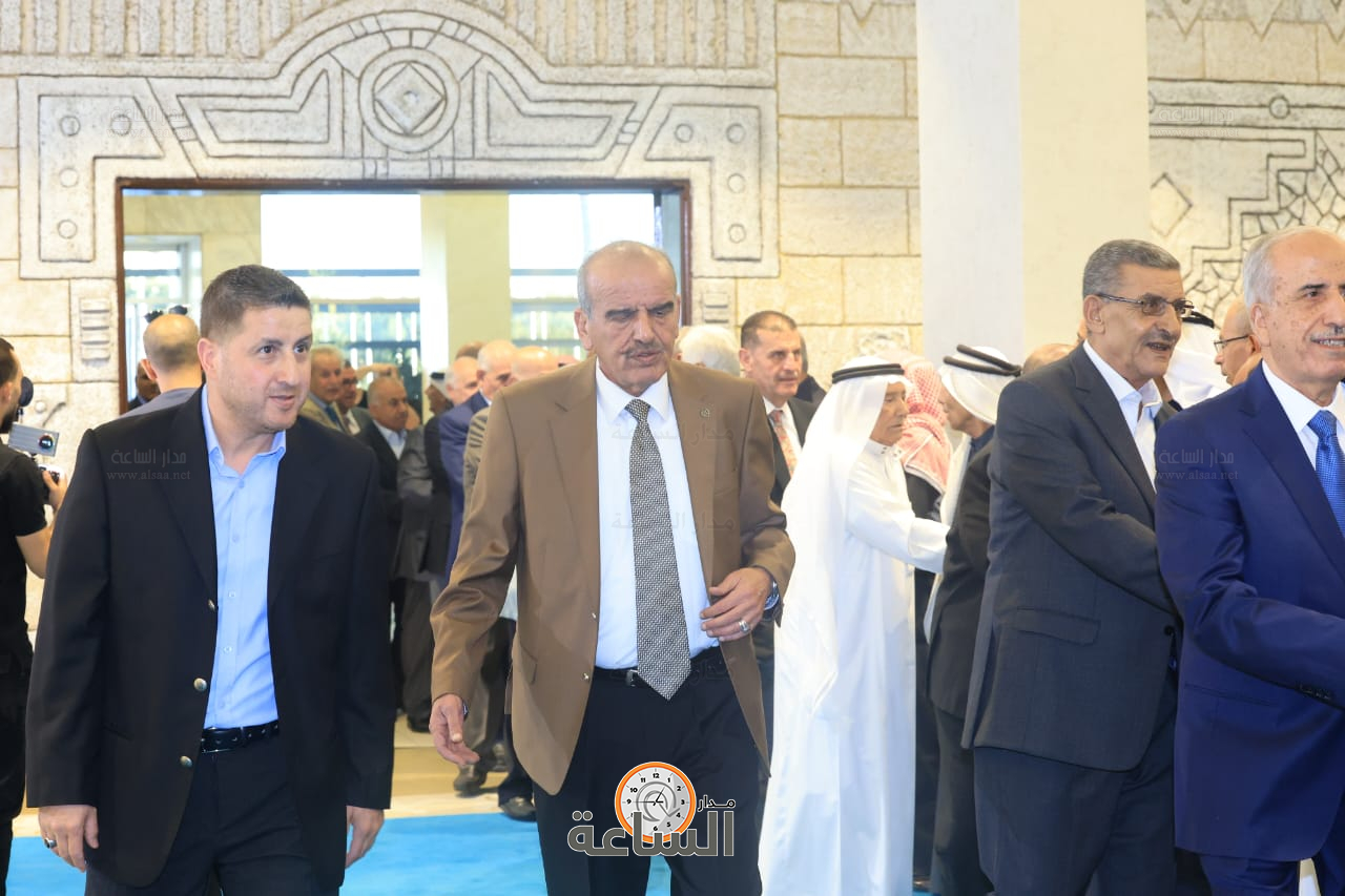 Madar Al-Saa Images 0.14107272257778436