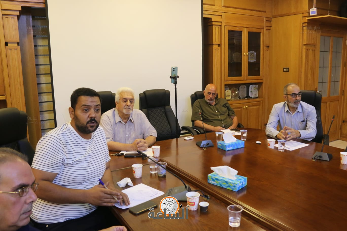 Madar Al-Saa Images 0.7813856993145384