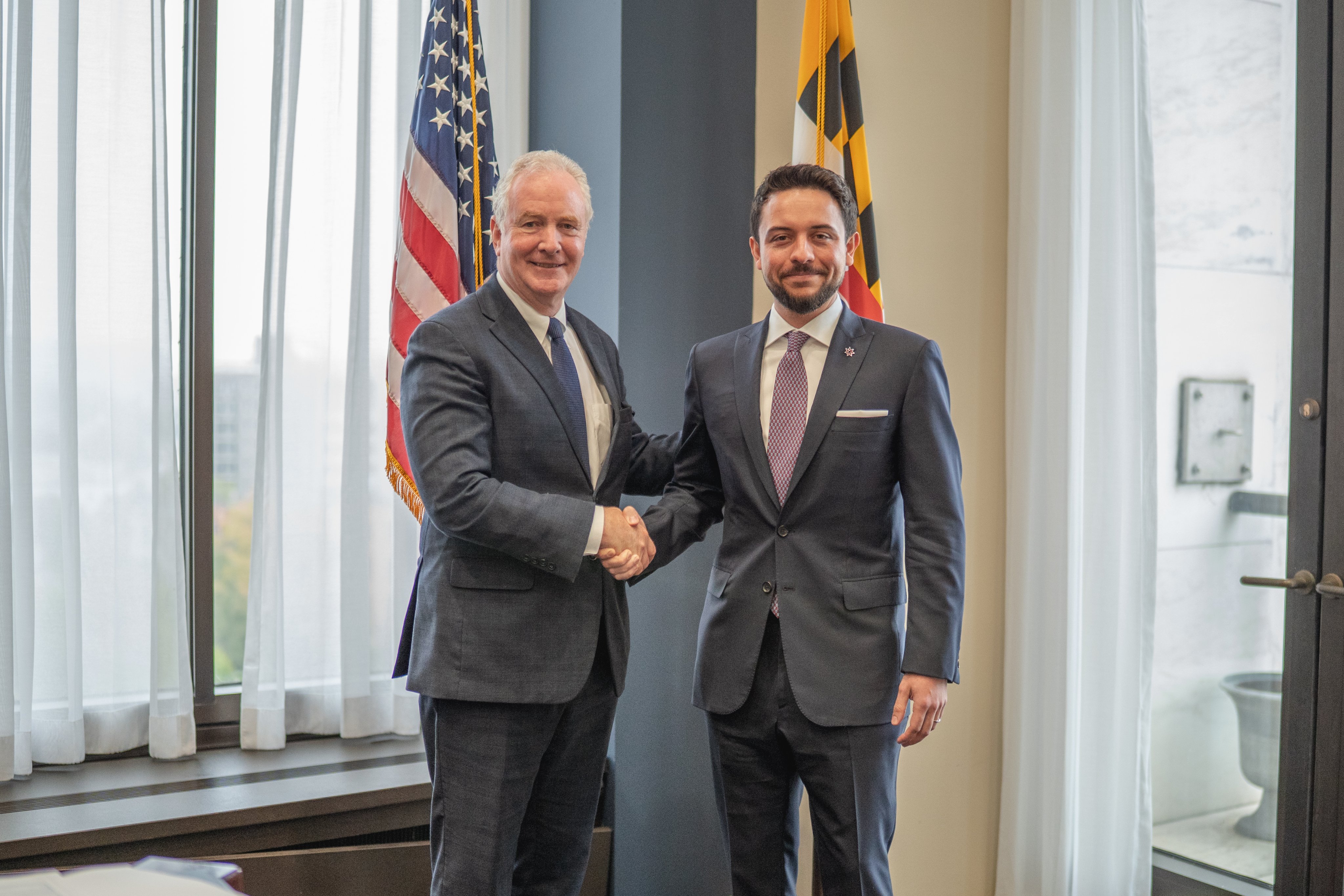 Madar Al-Saa Images 0.46783353536075445