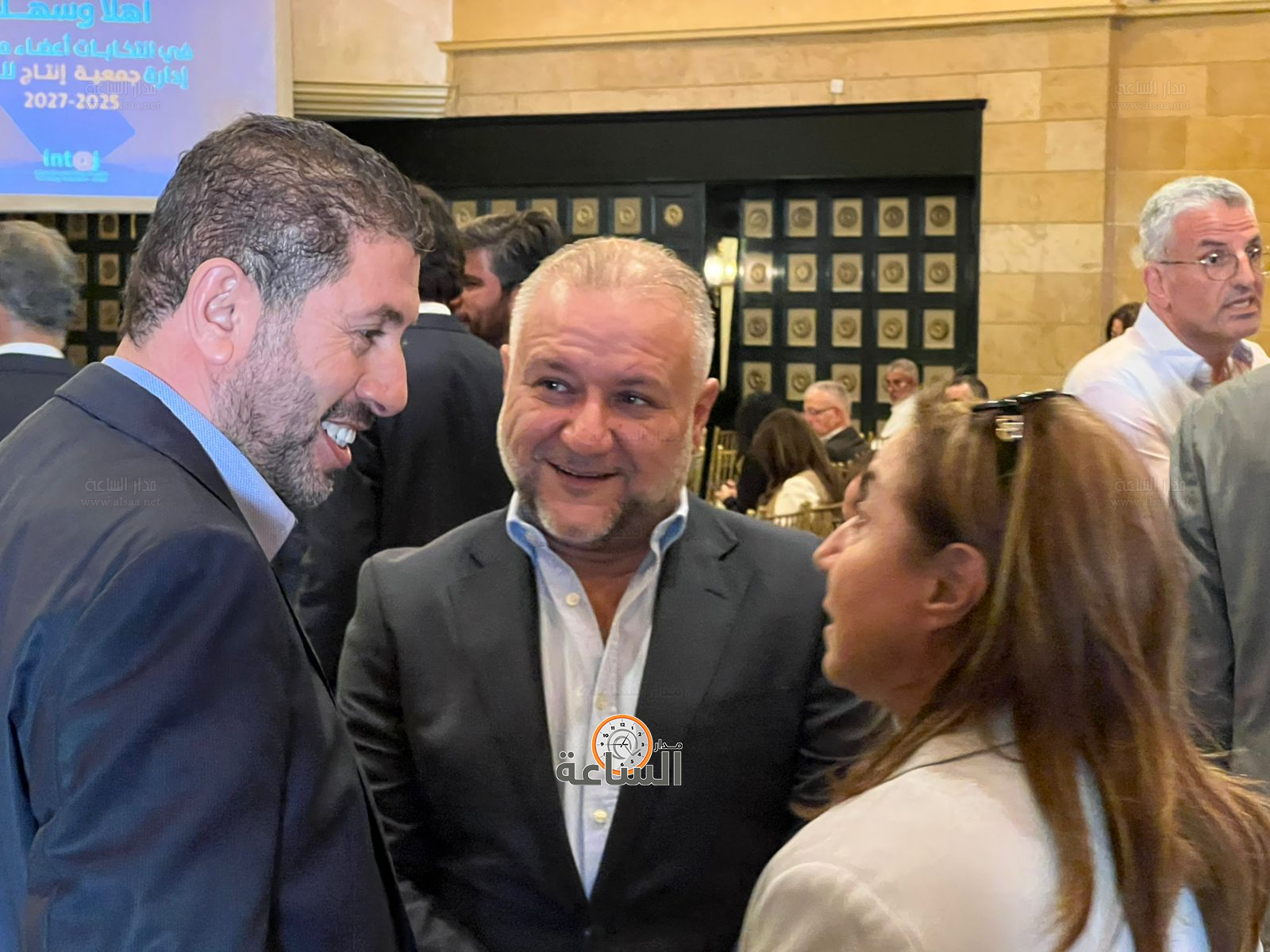 Madar Al-Saa Images 0.7628901550285518