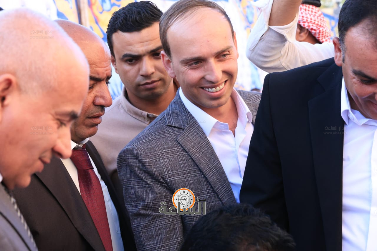 Madar Al-Saa Images 0.6762778905523894