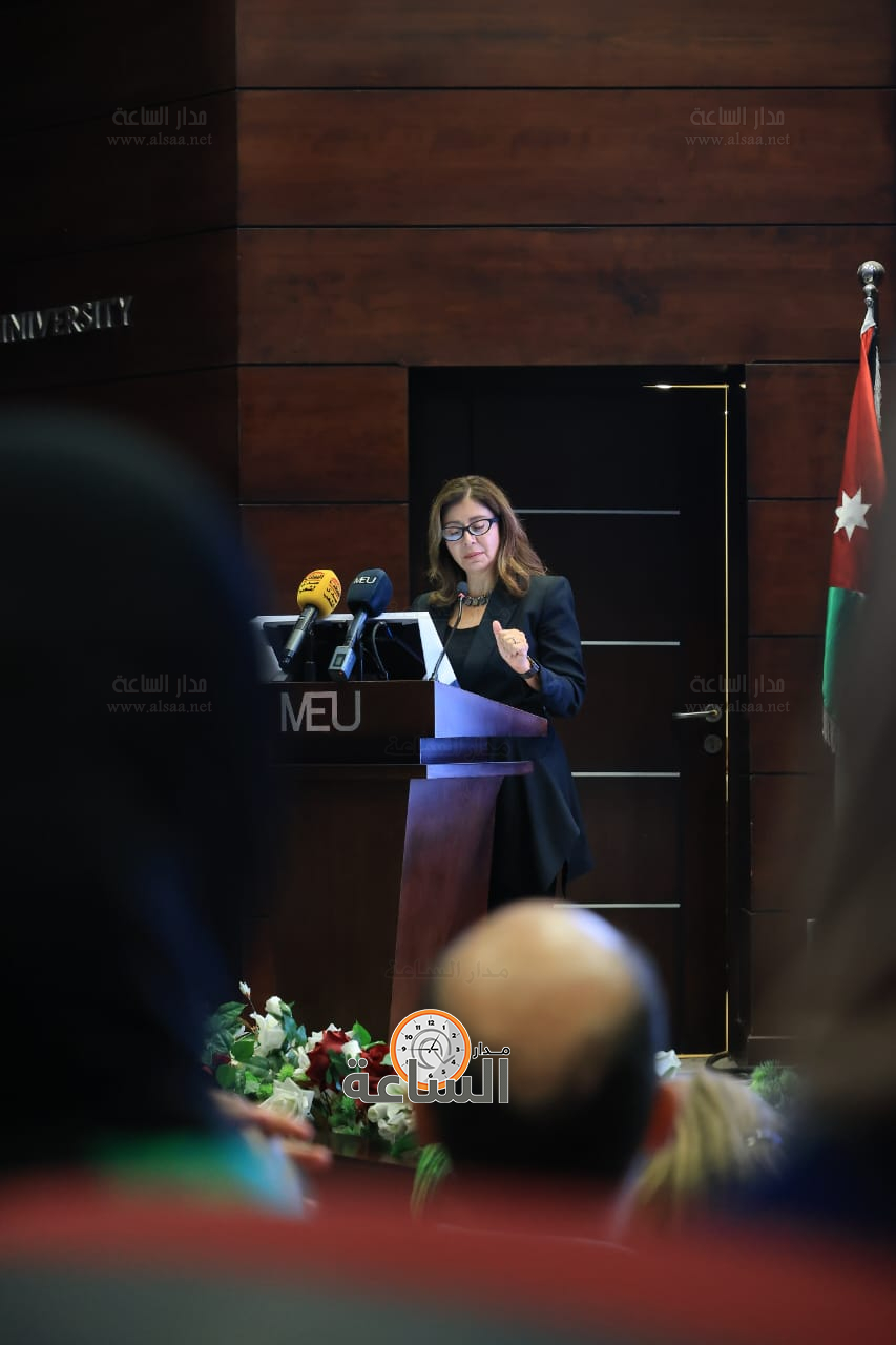 Madar Al-Saa Images 0.6271780630863129