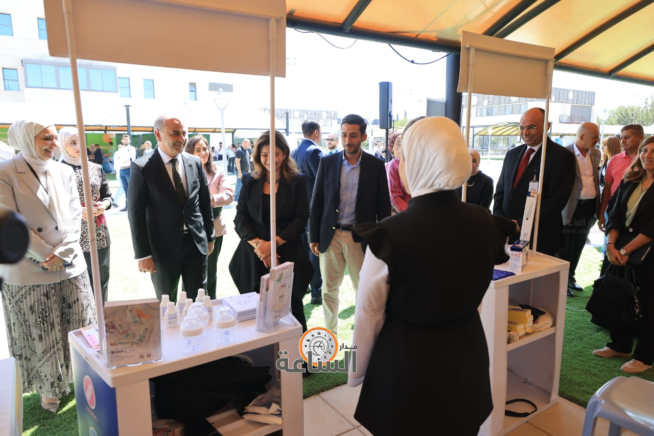 Madar Al-Saa Images 0.1155842648251365