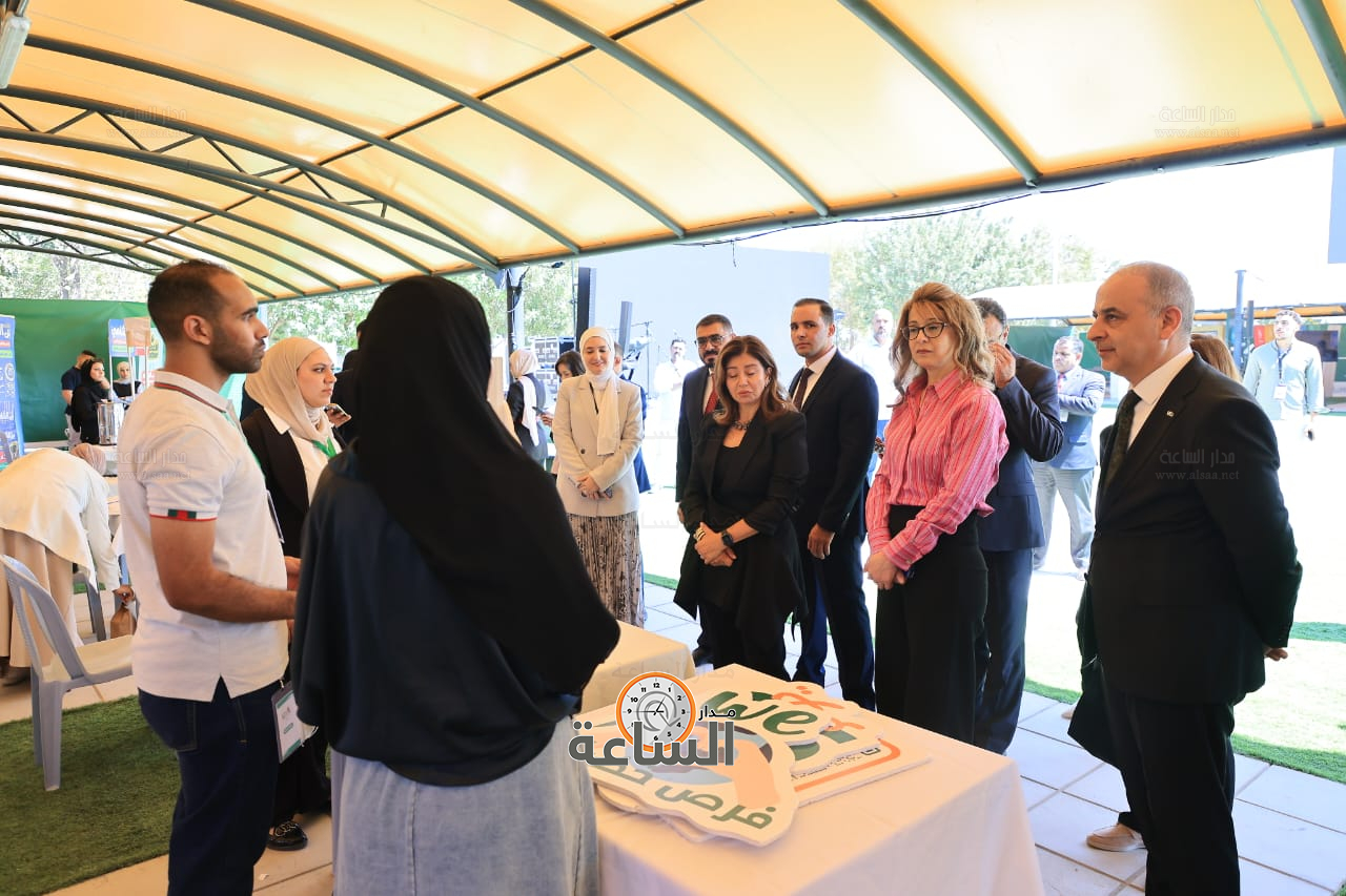 Madar Al-Saa Images 0.8750229084463867