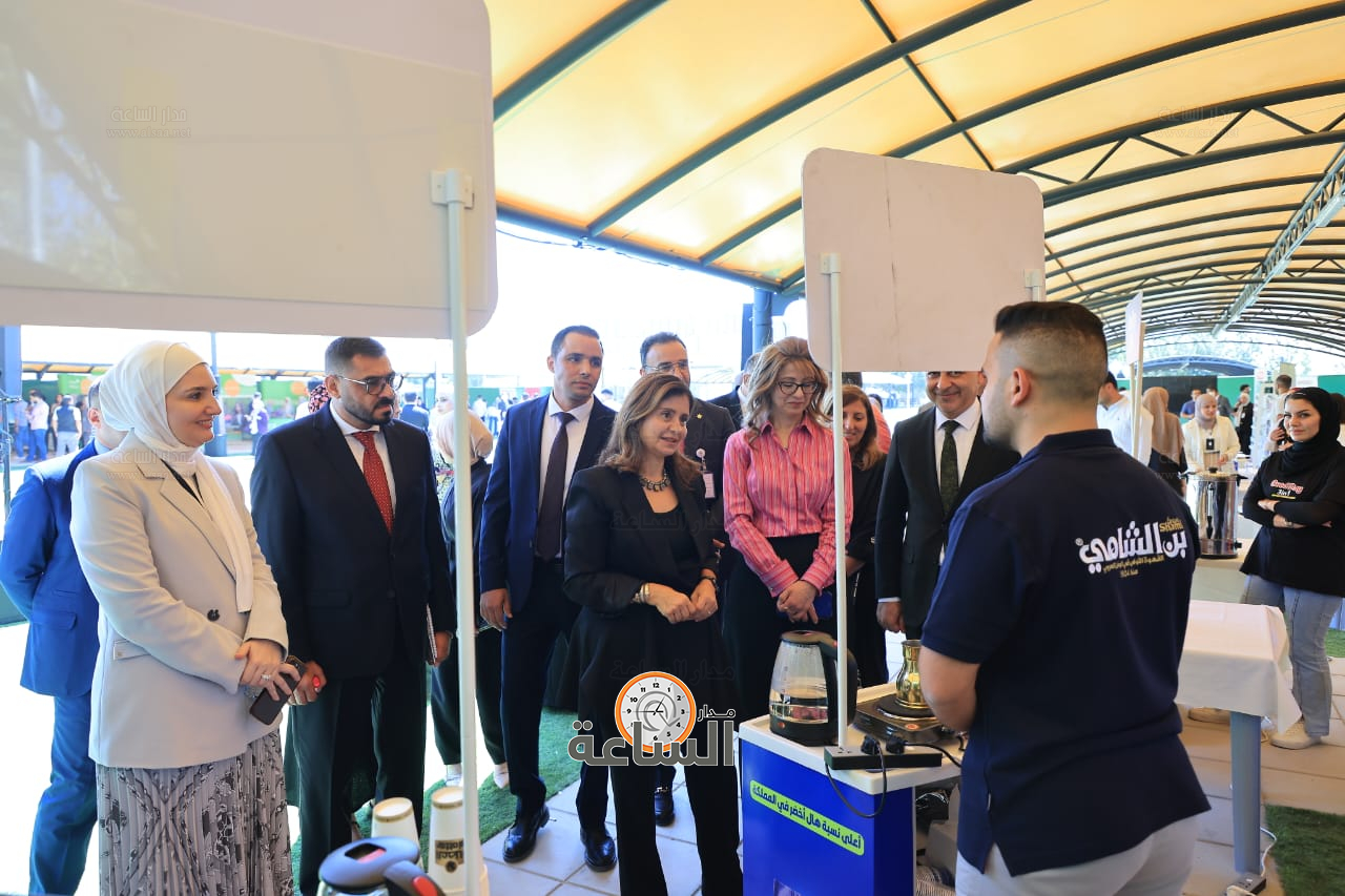 Madar Al-Saa Images 0.7342978130829277