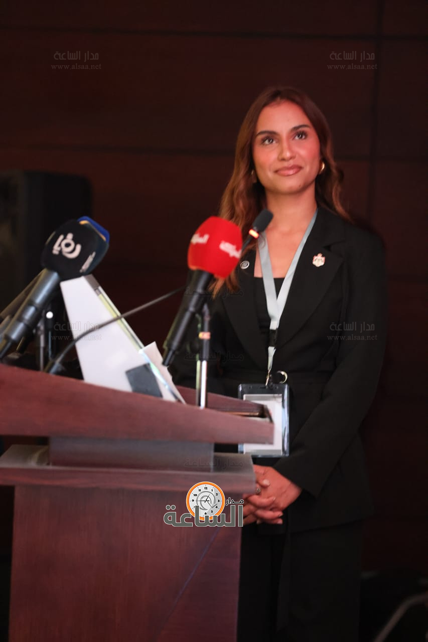 Madar Al-Saa Images 0.3843506320977058