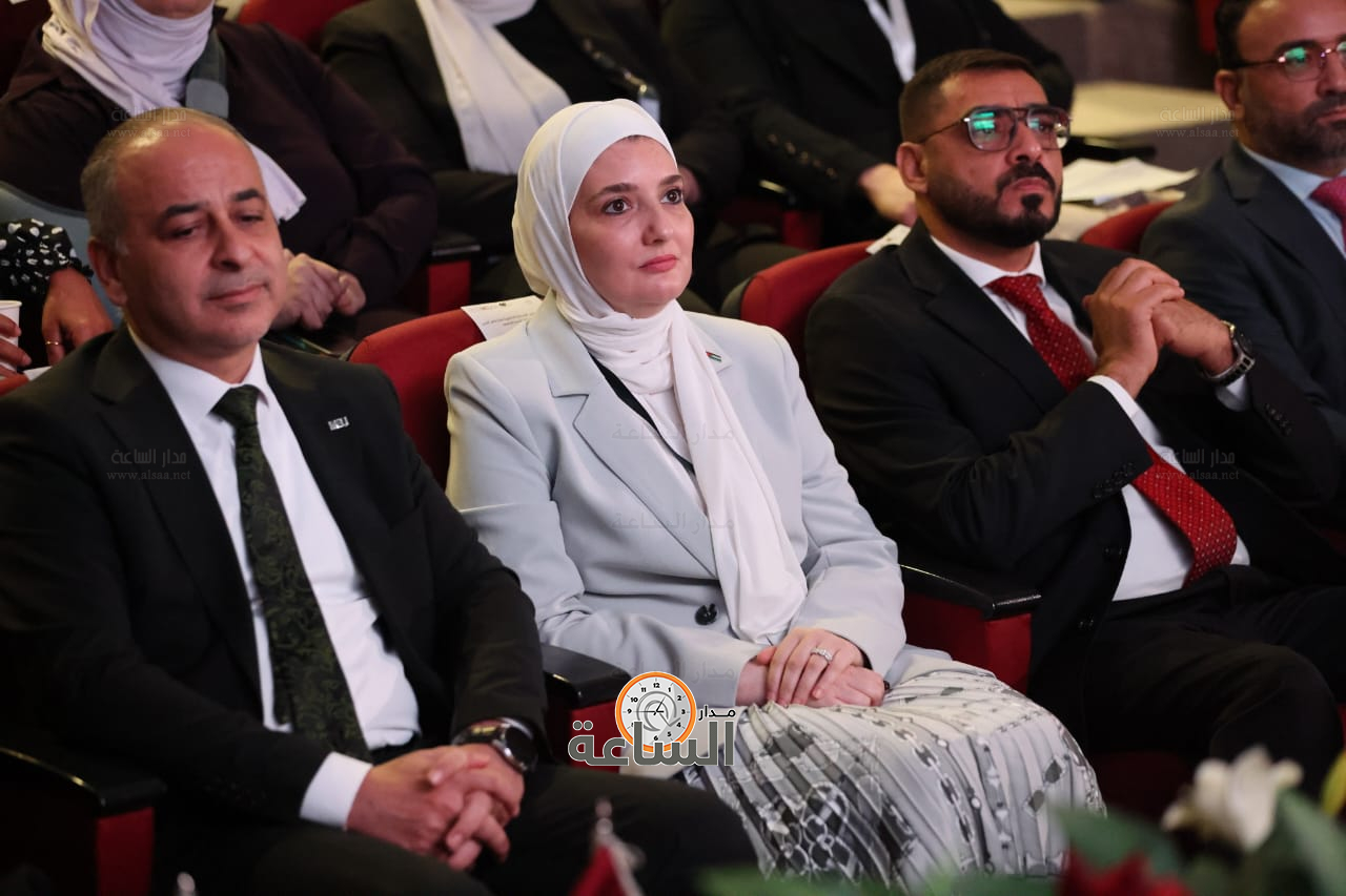 Madar Al-Saa Images 0.0789769534419984