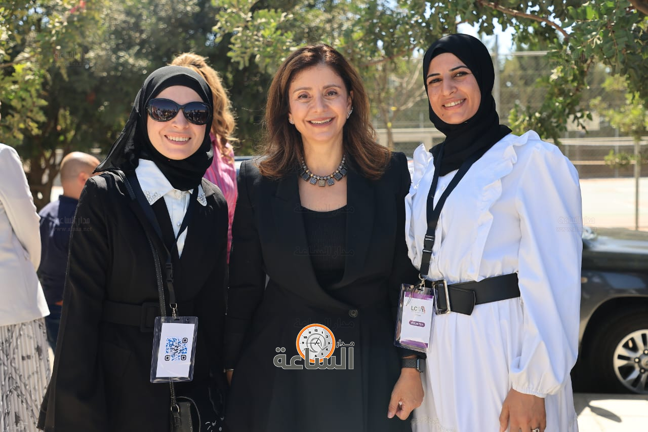 Madar Al-Saa Images 0.8501781770054875