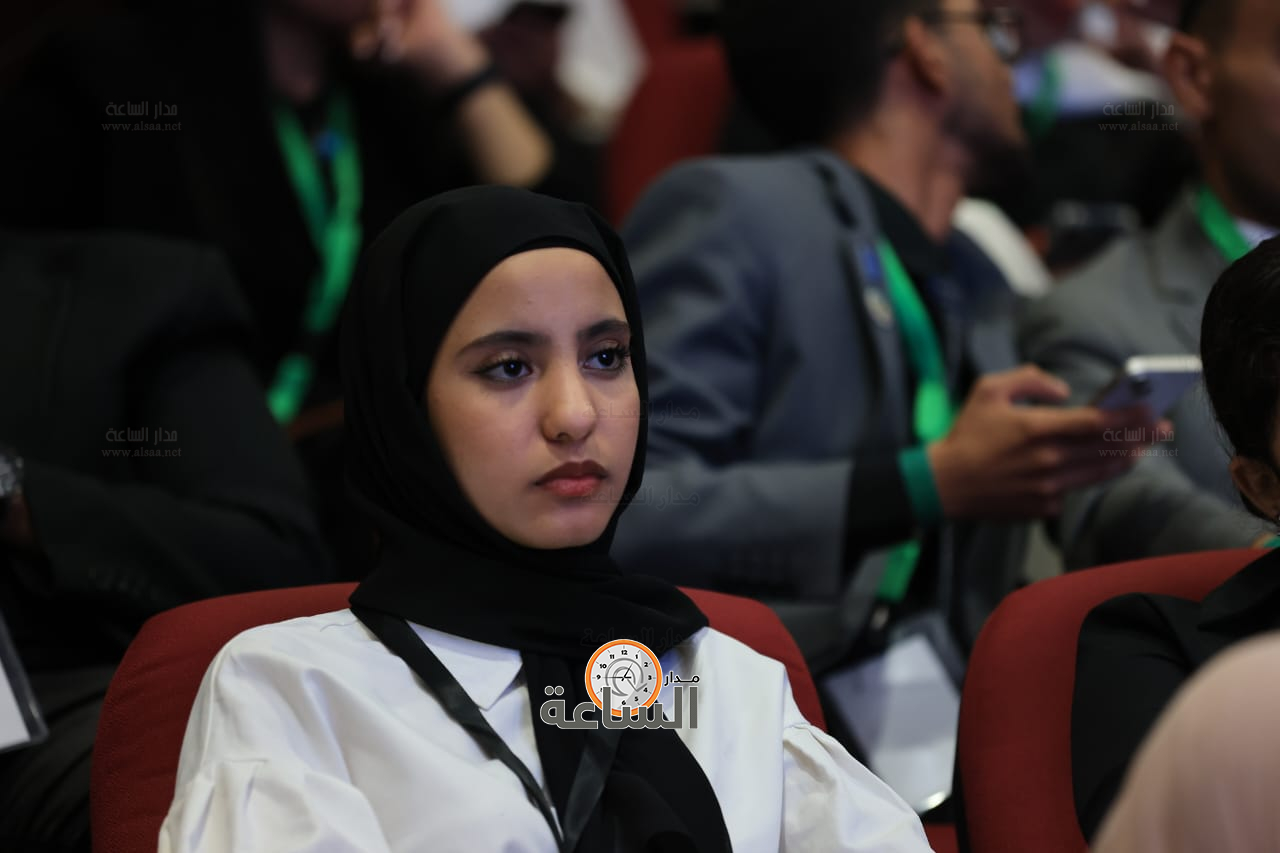 Madar Al-Saa Images 0.17224415368891832