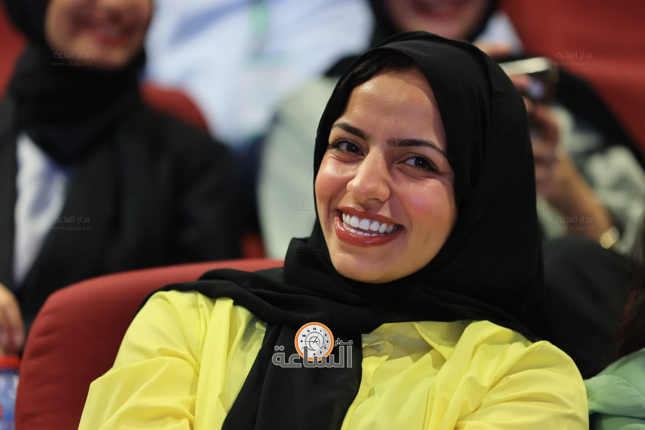 Madar Al-Saa Images 0.9676023137052709